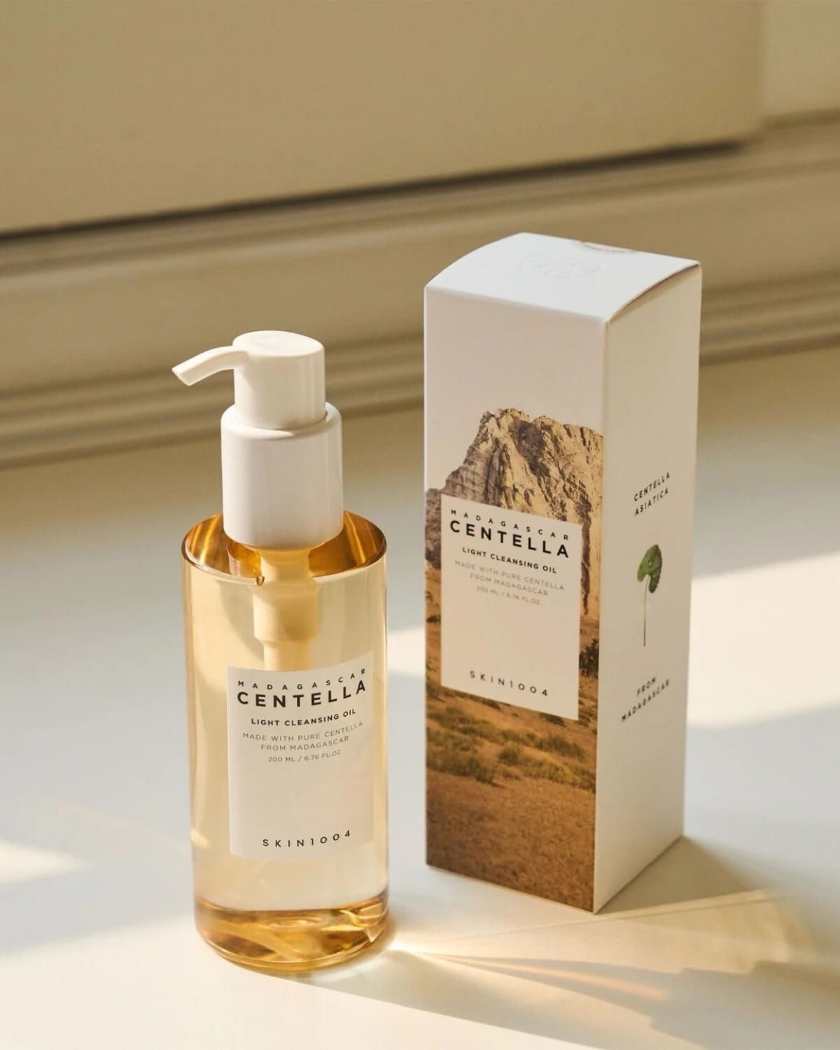 Madagascar Centella Light Cleansing Oil – Image 2