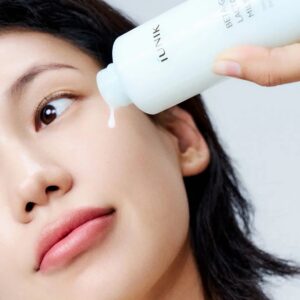 iUNIK — Beta Glucan Lacto Barrier Milk Essence